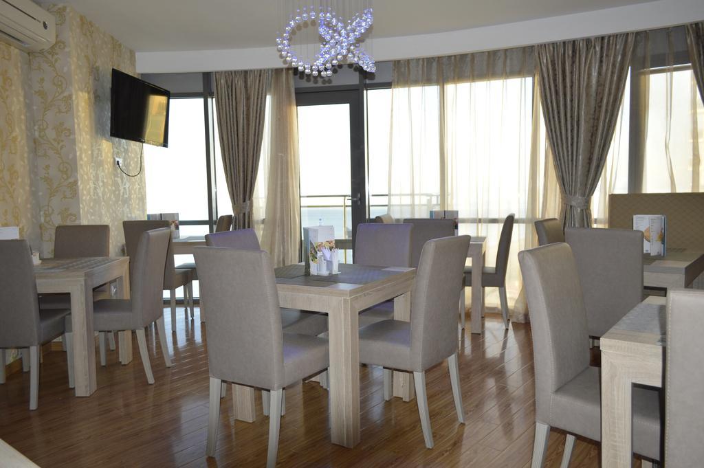 Grand Royal Batumi公寓式酒店 外观 照片
