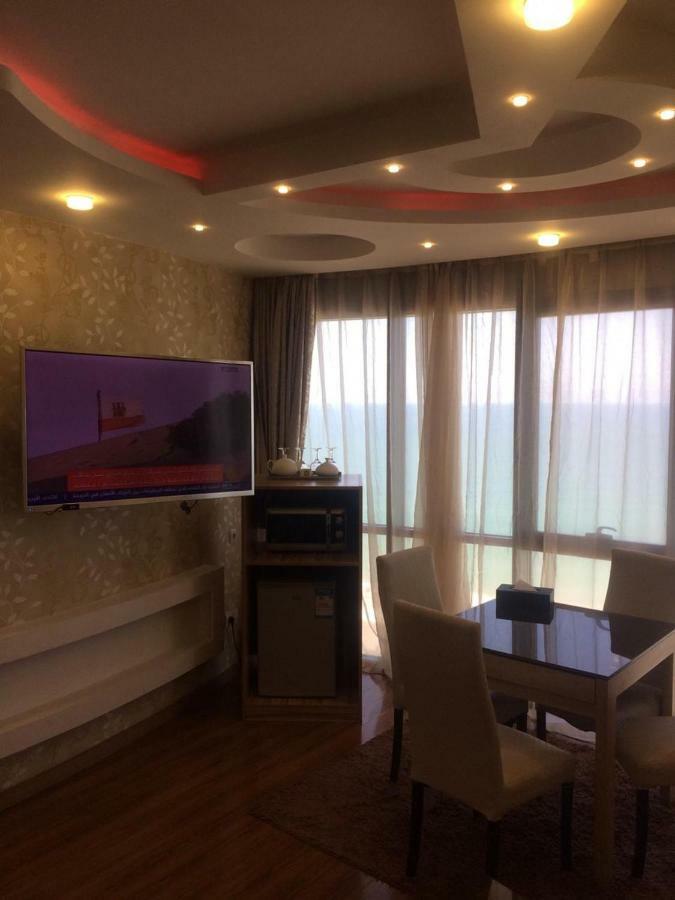 Grand Royal Batumi公寓式酒店 外观 照片